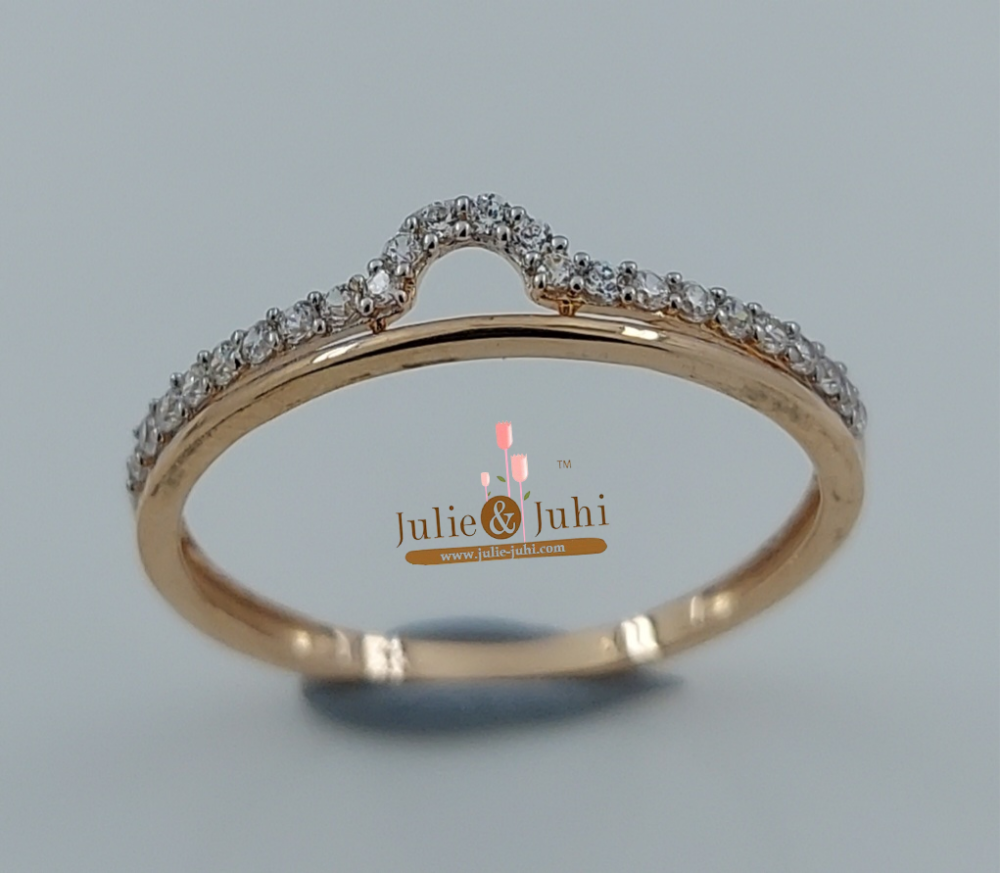 Gold-Plated Adjustable Ring with Gemstone Elegance